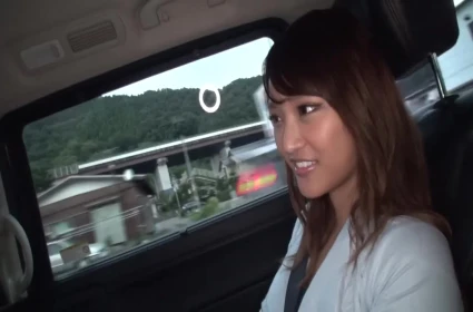 Phim sex y tá, Cô hàng xóm quyến rũ bị kẹt trong thang máy